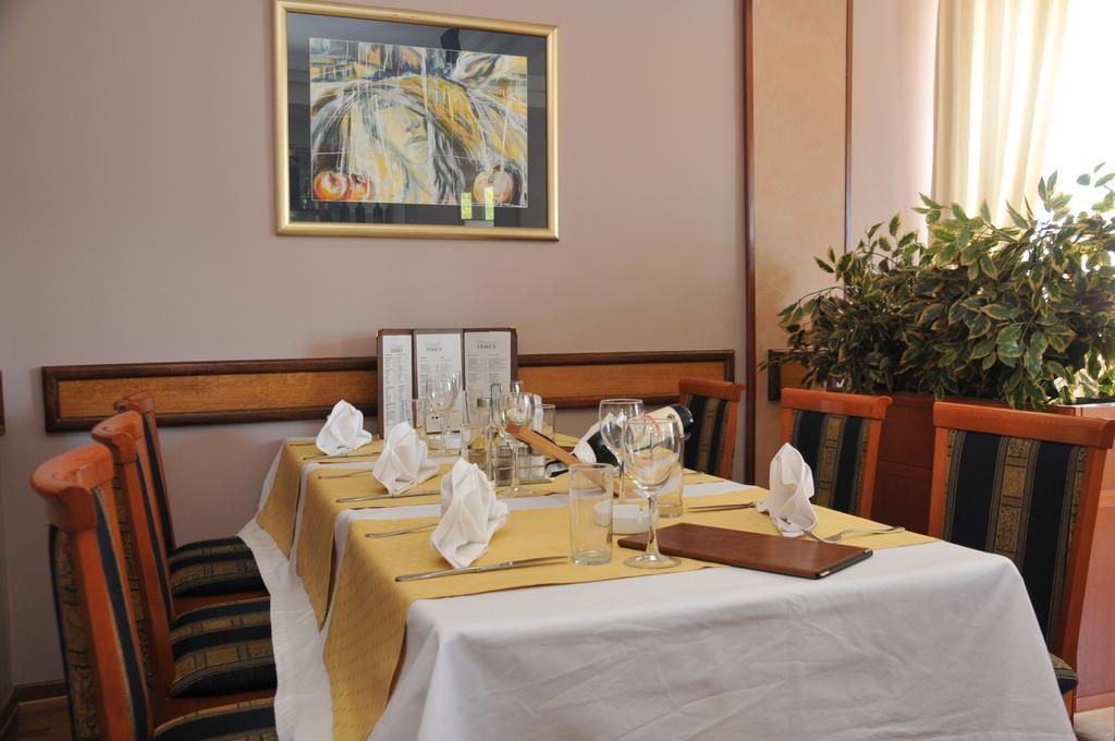 Hotel Terex Naselje Starosjedilaca Экстерьер фото